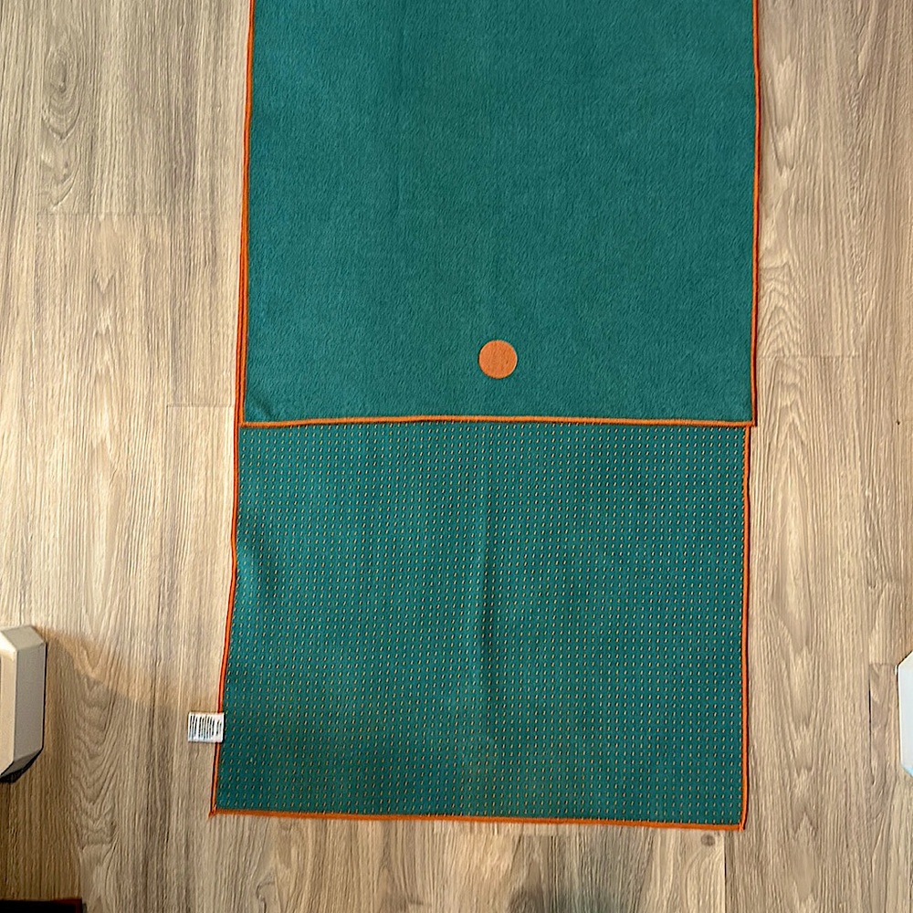 Manduka Yogitoe.